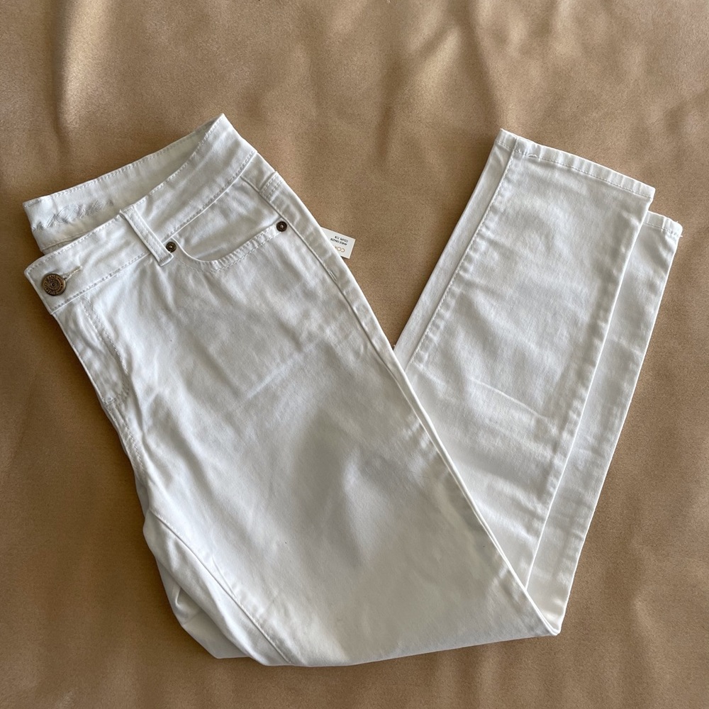 White 7/8 Cropped Jeans